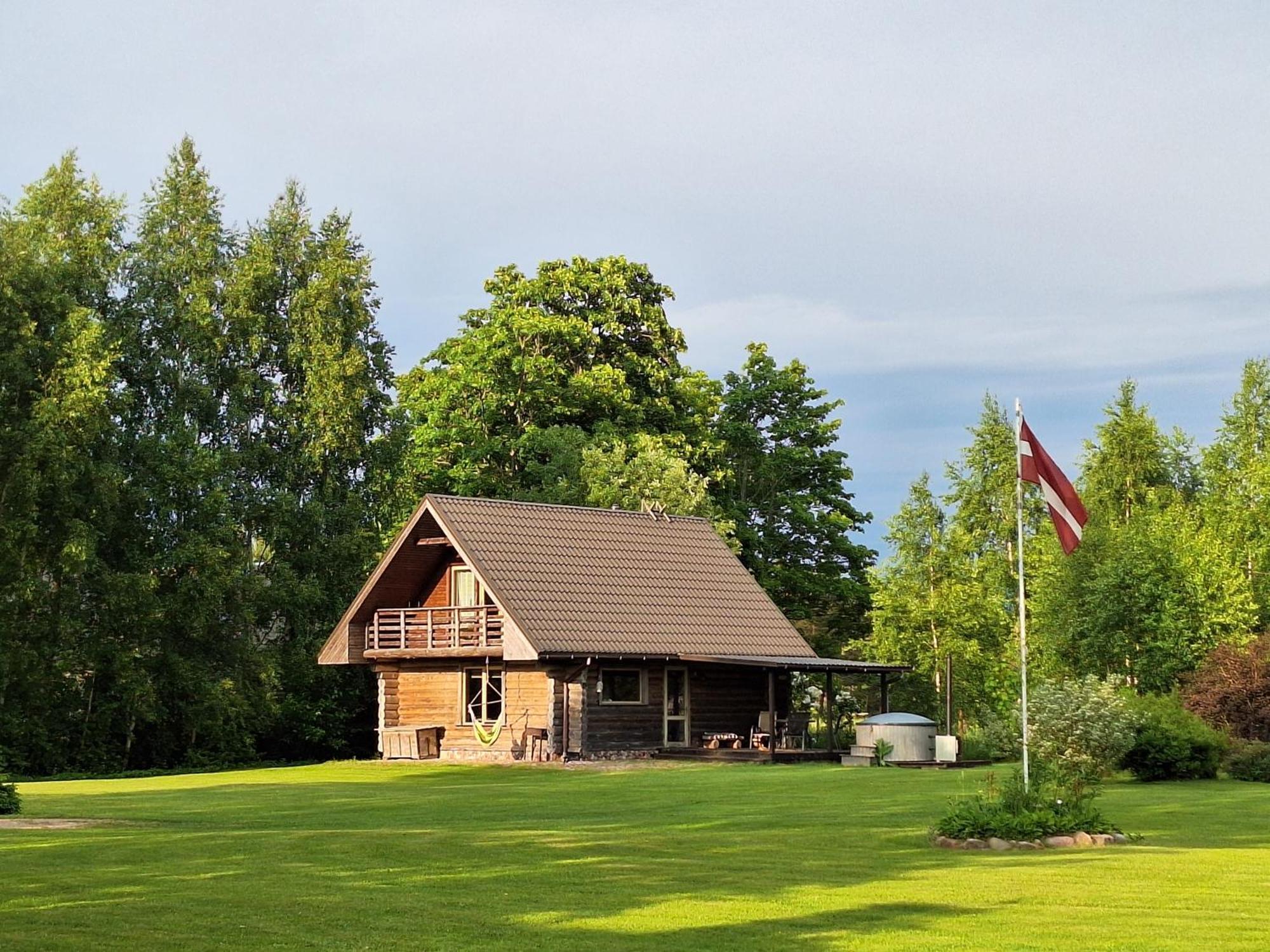 Palmas Villa Jurkalne Exteriör bild